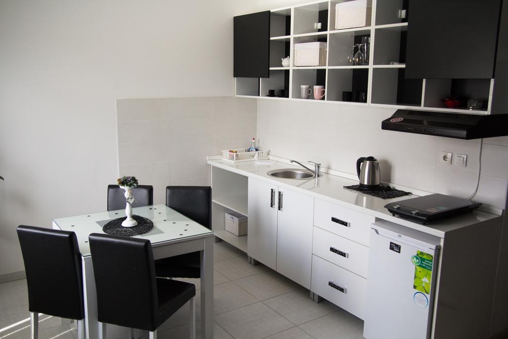 Airport Apartments Belgrad Zewnętrze zdjęcie