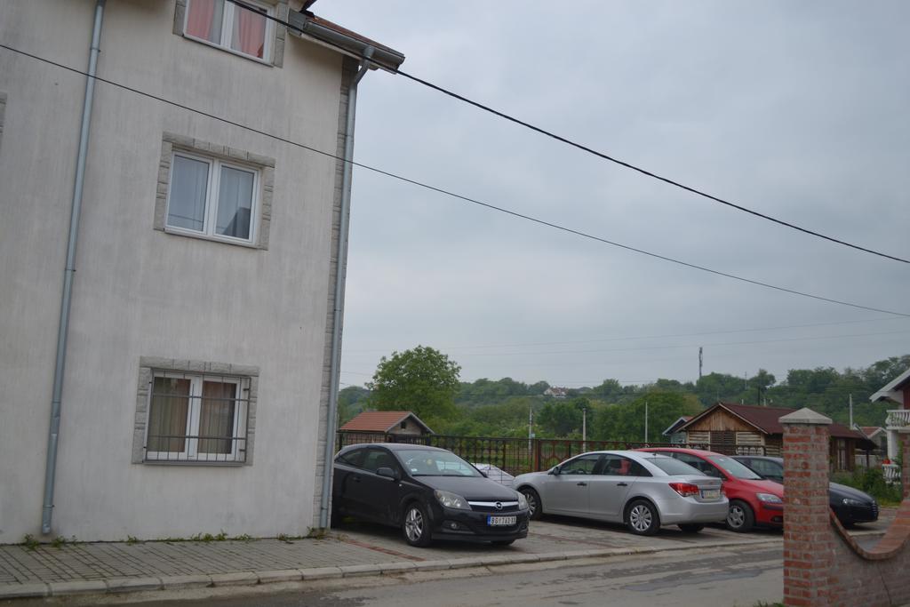 Airport Apartments Belgrad Zewnętrze zdjęcie